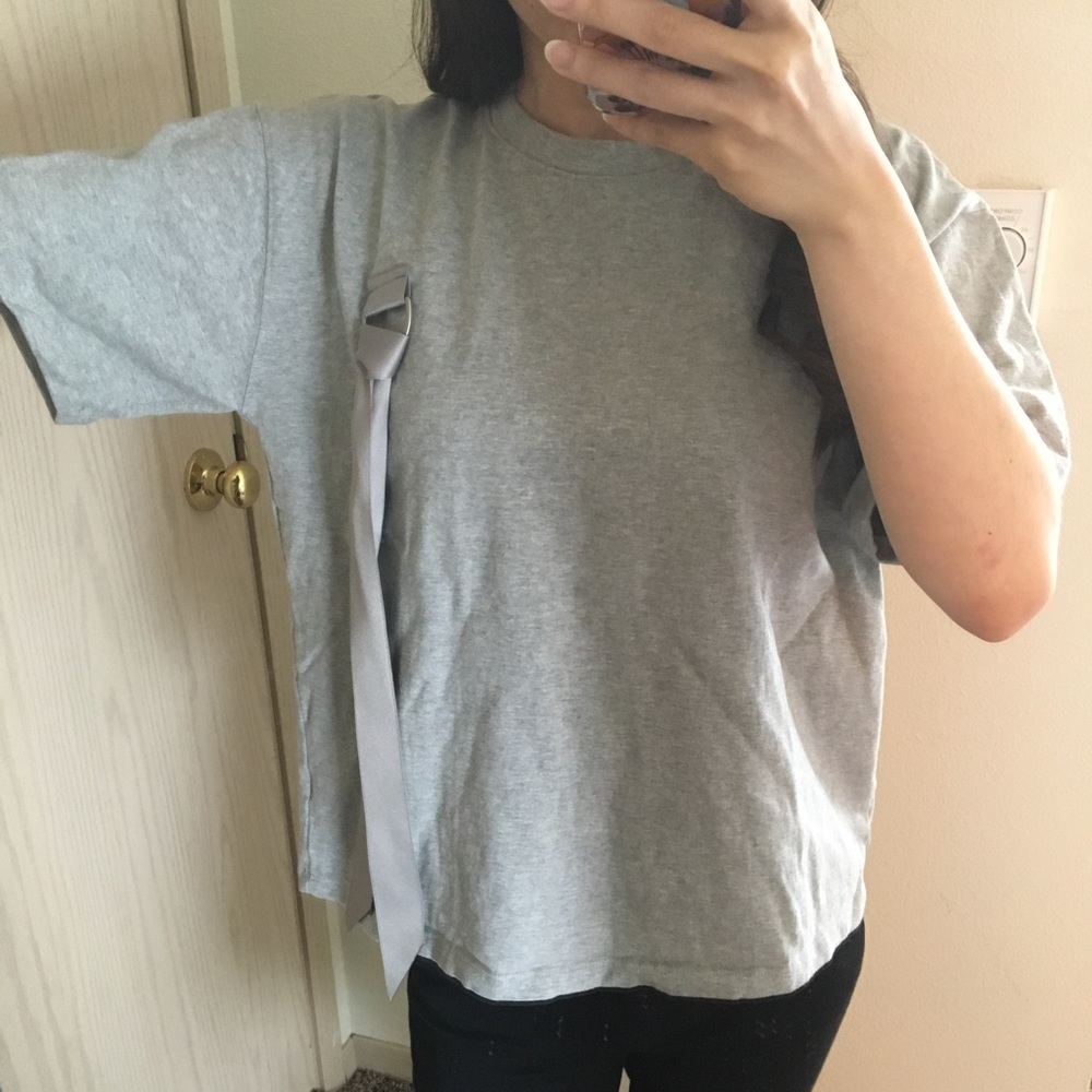 Stylenanda Ribbon Top